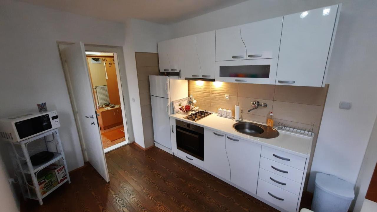 Exclusive Apartment *